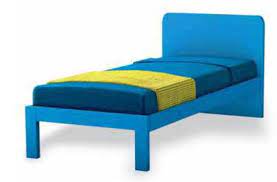 Matrimoniale, singolo, francese o una piazza e mezza, in pelle o tessuto, per camerette, studi e monolocali. Letto Giotto Bit Di Doimo Cityline Letti Outlet