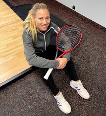Sorry, we couldn't find any players that match your search. Angelique Kerber Say Hello To My New Yonex Racquet Vcore For The 2021 Season Facebook