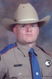 Dps Graduates Local Trooper Texas State Trooper State Trooper Trooper