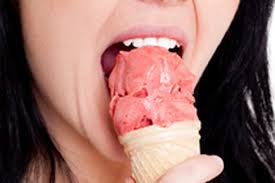 これって知覚過敏 食べると歯にしみる時の対処法 アンファーからだエイジング 専門ドクター監修