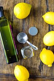 Nettoyant Pour Bois A L Huile D Olive Jus De Citron Et Vernis Walloniesanspesticides Com