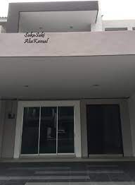 Menyelesaikan bangun rumah setelah berdiri ,begitu sulit dan banyak cobaan ,dari segi keuangan dan tenaga. Sukasuki Rumahku Syurgaku Part 1