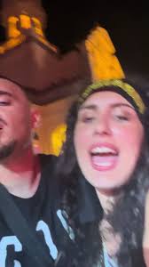 Annie Russo (@annierusso)