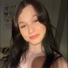 Is this a normal double chin?