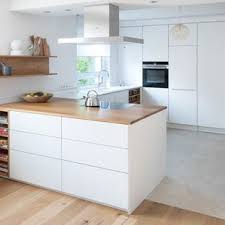 Anmerkung Cvm Anmerkung Cvm Kitchen Kitchendecor Kitchenideas Kuche Kuchedekoratio Kucheideen Kucheidee In 2020 Moderne Kuche Kuchen Design Kuchendesign