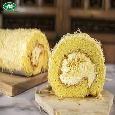 Roll cake atau swiss roll) adalah kue bolu yang dipanggang menggunakan loyang dangkal, diisi dengan selai atau krim mentega kemudian digulung. Majestyk Bakery Cake Shop Depok Makanan Delivery Menu Grabfood Id
