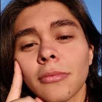 Jesus Higareda's Instagram, Twitter & Facebook