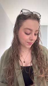 Dany (@_danymorales)