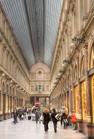 La Galerie Du Roi A Bruxelles En Neerlandais Koningsgalerij Fait Partie Des Galeries Royales Saint Hubert Construit Brussels Belgium Belgium Places To Visit