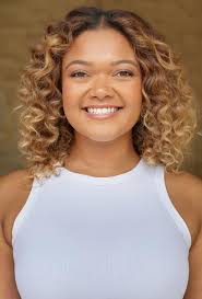 Jayme Lee's Instagram, Twitter & Facebook