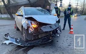 Свежие фото и видео, все новости за неделю. Dtp V Krivom Roge Stolknulis Porsche I Jac Foto Novosti