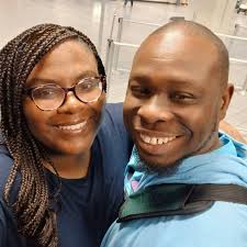 Who are recommended obstetricians in Lewisville that accept Medicaid?