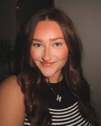 hailey langston (@haileylangston) • Instagram photos and videos