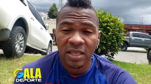 ALEX BOLAÑOS , El capitán del Deportivo Quito, Alex Bolaños, nos comenta  porqué regresó a la AKD, lo que significa la segunda categoría, la campaña  y la hinchada.