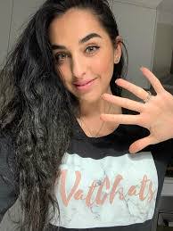 Jay Morrell's Instagram, Twitter & Facebook