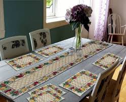 The bilberry furnishing by preeti grover is a beige toned thick cotton runner with burgundy and brown floral prints. Table Runners à¤Ÿ à¤¬à¤² à¤°à¤¨à¤° Buy Table Runners Online In India Flipkart Com