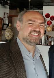 Dipping my hand in boiling hot oil has to be one of the most terrifying  things I've ever done. Oh, the things I do for science. And because I did  it, you