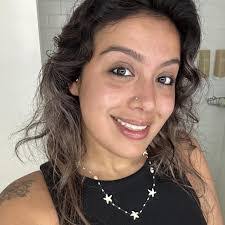 Dora Luna's Instagram, Twitter & Facebook