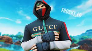 Der fortnite ikonik skin wird als promo in verbindung mit den neuen samsung s10 s10 und s10e verteilt. Fortnite Gucci Wallpapers Wallpaper Cave