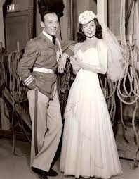 Vintage 40 S Wedding Dress Time Rita Hayworth Fred Astaire Wedding Dresses Vintage Wedding Dresses Vintage Wedding Photos