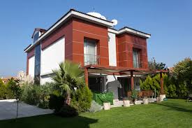 Bu basit sayfa sizin için içerir codycross bahçeli, geniş ve süslü mimariye sahip ev cevaplar, çözümler. 50 Mustakil Evler Family Houses Ideas In 2021 House Styles House Home