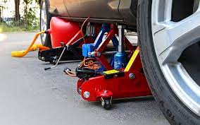 Dimana bahagian bawah kereta untuk diletakkan jack. Apa Itu Jack Untuk Apa Dan Bagaimana Memilih Avtotachki