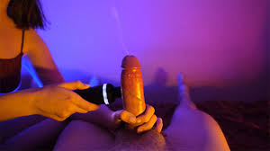 Amateur Couple Testing DOMI 2 From LOVENSE