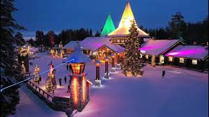 A nord della penisola scandinava, questa regione è condivisa da svezia, finlandia e norvegia. Villaggio Di Babbo Natale A Rovaniemi Lapponia Santa Claus In Finlandia Circolo Polare Artico Youtube