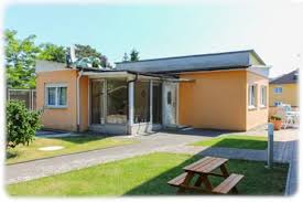 The company commands a pool of more than fifty (50) manufacturers mainly from south eastern europe within eu. Ferienhaus Strandgut 3 Zimmer Ferienwohnung Ferienhaus Strandgut Ahlbeck Usedom Ostsee Reisen De