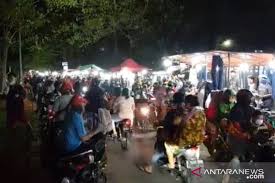 Kelab terbaik, bar & pasaran 2. Pasar Malam Bkt Kembali Diserbu Warga Antara News