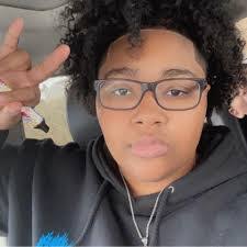 Raven Taylor's Instagram, Twitter & Facebook