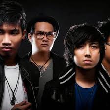 Dunia untukmu is indonesian song. Last Child Dunia Untukmu By Agus Emang Kuprit