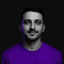 Ad aprile, presso la sede Lingotto a Torino, si è svolto il #Labcamp sul  #PromtEngineering per la generazione di immagini e video, due ore di  immersione totale nel mondo dell'#AI.