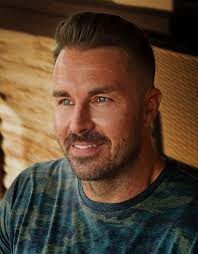 Alan Mercer's PROFILE: Gary Kyle: Family First All The Time