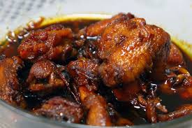Tumis bawang merah dan bawang putih hingga harum 3. Ayam Resep Rica Rica Ayam Kecap