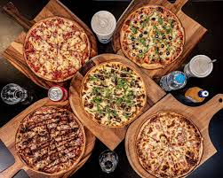La Pizzeria Du Mesnil Delivery In Paris Menu And Prices Uber Eats