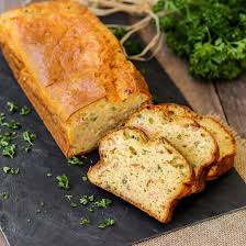 Cake Au Tarama Et Saumon Fume Recette Cake Au Crabe Cake Saumon Tarama