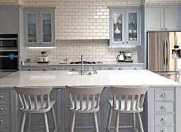 Beberapa anak berkembang dengan lancar, bertahap langkah demi langkah, sedangkan lain bergerak dengan kecepatan yang melonjak, dan pada anak lain terjadi penyimpangan. Simon Benjamin Crafts Custom English Kitchen Smarthomemaking Edisi 2021