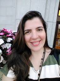 Professor » Verônica Magalhães Rosário » Escola de Música » Departamento de  instrumentos e canto » Somos UFMG