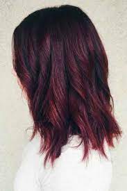 Consiste in un colore molto intenso e, proprio per questo, è forse più indicato per sfumature o shatush al posto di tinte uniche; Capelli Ramati Rosso Cherry Brombre Per More Giulio Art Studio