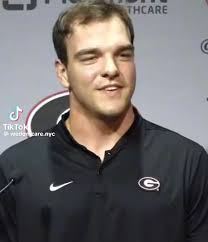 @aaronleicht's video Tweet