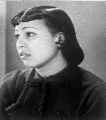 Edna Mashburn's Instagram, Twitter & Facebook