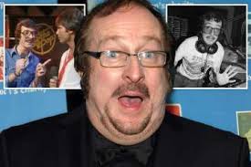 Inside Steve Wright's weight loss struggle as DJ revealed he cut out crisps  and chocolate after reaching 18st