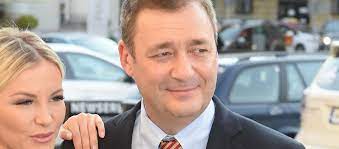 See the latest images for jacek rozenek. Jacek Rozenek Mial Udar Malgorzata Rozenek Majdan Poleciala Za Granice Jest Lepiej Eska Pl