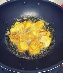 Ayam goreng ala kak wok ♡1/2 ekor ayam(dipotong kecil). Ayam Nasi Kak Wok Rangup Dan Sedap Lelaki Ini Kongsi Resipi Macam Mana Nak Masak Hijabista