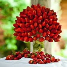 Bouquet De Fraises Bouquet De Fruits Fruits Decoration Composition De Fruits