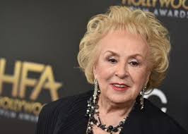 Pelakon 'Everybody Loves Raymond', Doris Roberts Meninggal Dunia