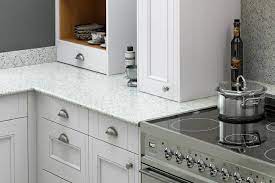 When paired with a pale grey tone, the result is an airy ambience that banishes dark shadows. Kitchen Worktops Work Surfaces Upstands Wren Kitchens
