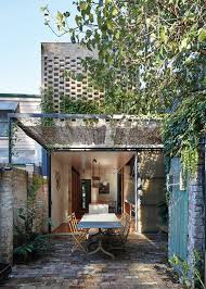 2017 Houses Awards Outdoor In 2020 Patio House And Home Magazine Urban Backyard