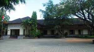 Smp swasta favorit di jakarta ini baru saja memperoleh peringkat un nomor 2 seluruh smp swasta pada tahun 2017. Smp Negeri 1 Yogyakarta Balai Pelestarian Cagar Budaya Yogyakarta